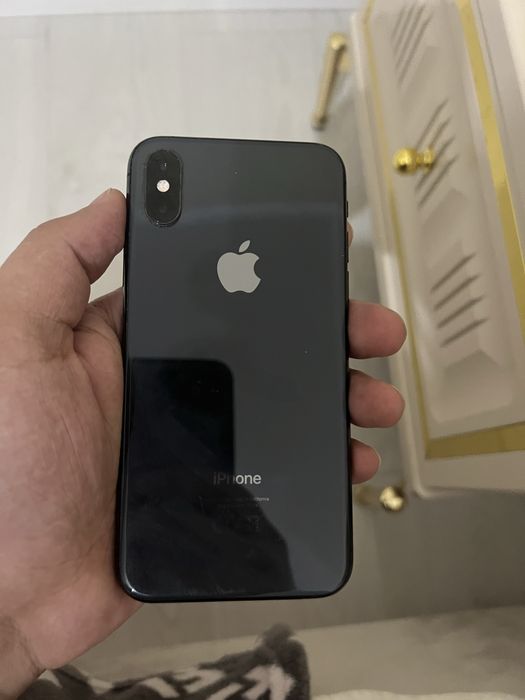 Iphone xs  64гигабайт