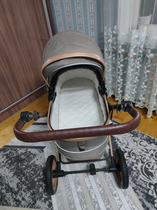 Новая детская коляска.