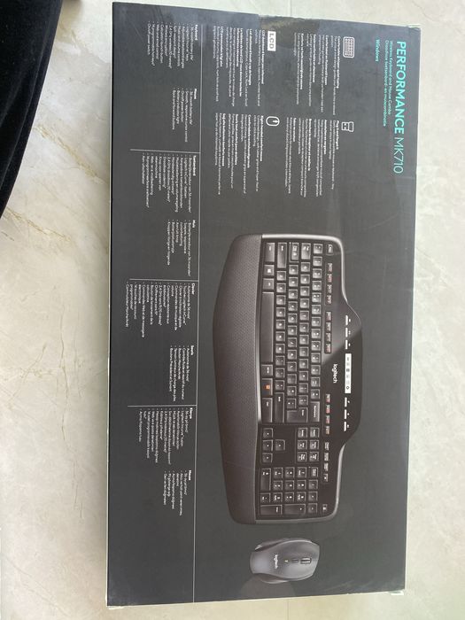 set format din tastatură și mouse wireless Logitech MK710
