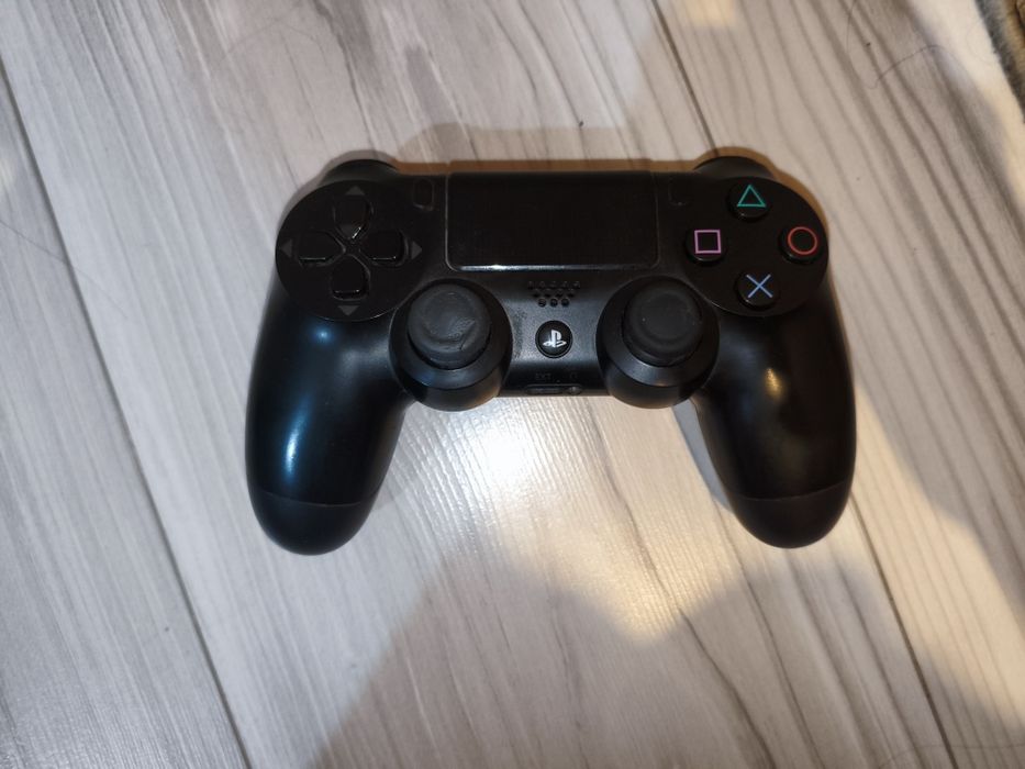 Playstation 4 (fat) 1tb