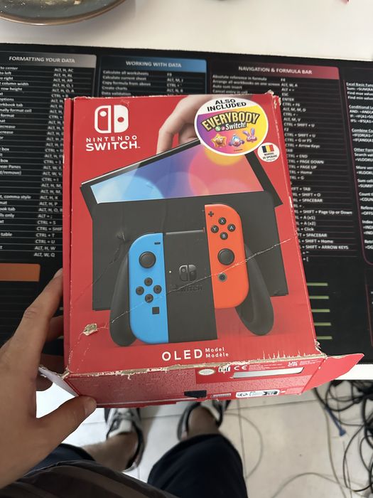Nintendo Switch OLED – Full Box, Accesorii Originale