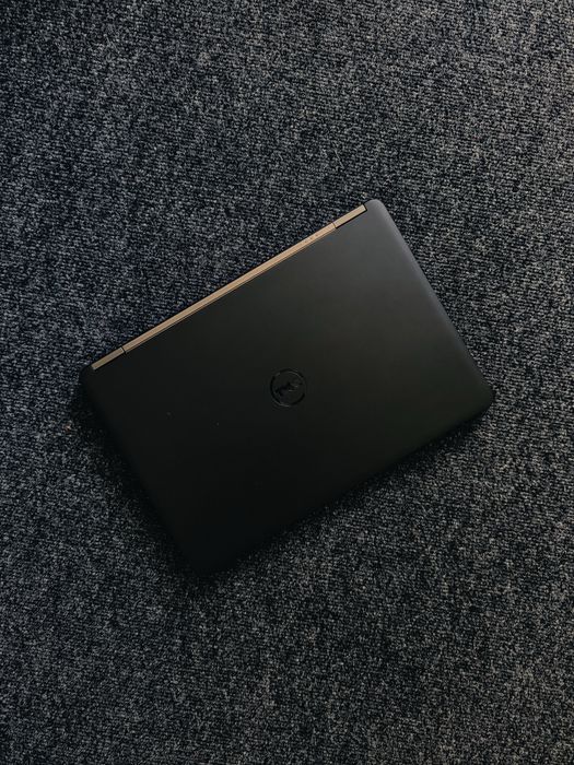 Dell Latitude E7450 Лаптоп