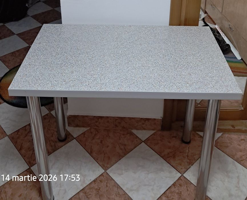 Masă bucătărie blat ,sare si piper'