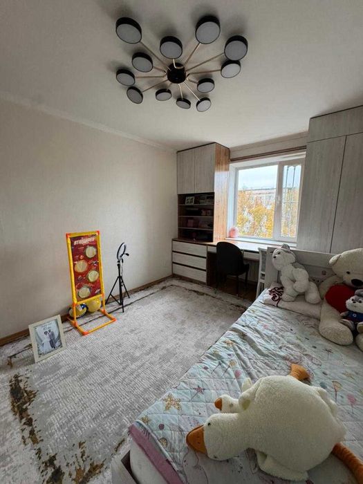 Продам 3 комн улучшенную квартиру
