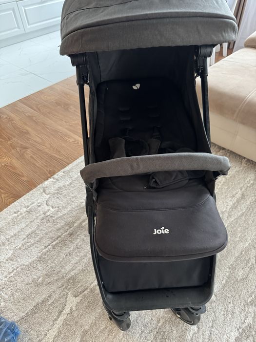 Продам детскую коляску