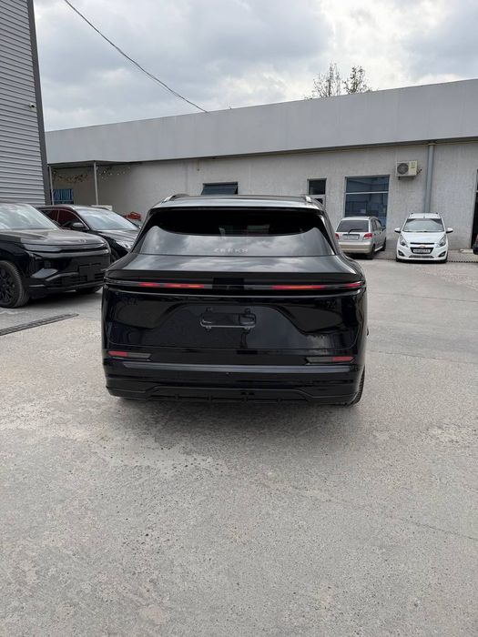 ZEEKR 7X. Restayling 2026-yil. EV la chempioni.