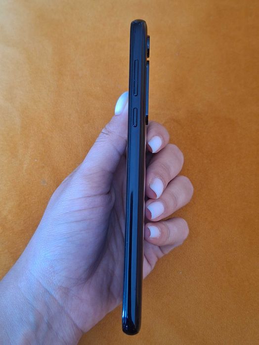 Motorola g8 64gb