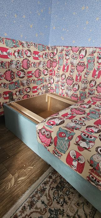 Продам детский диван