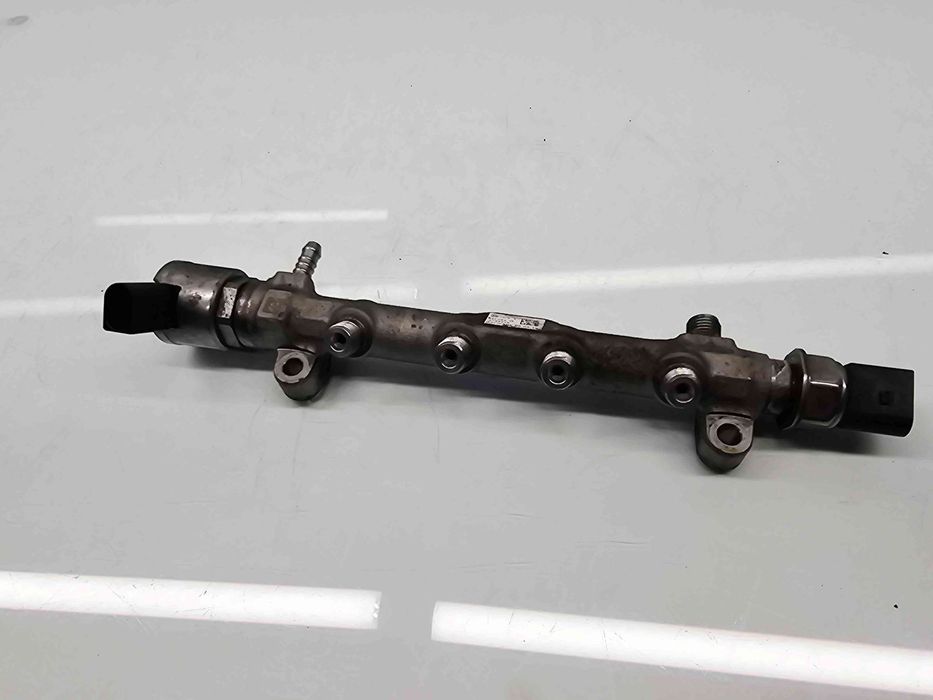 Rampa injectoare  Volkswagen Golf 7 (5G) [Fabr 2014-prezent] 04L089G 2