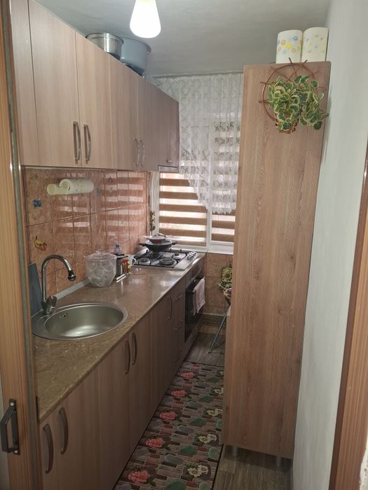 Vand apartament cu 2 camere zona nord