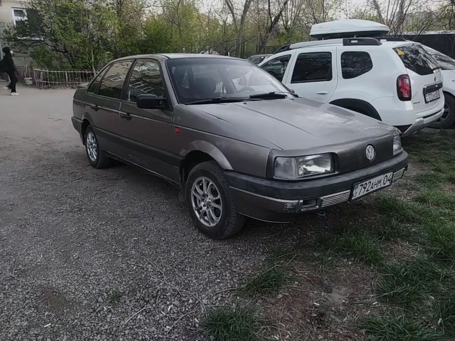 Пассат Б3 2.0 инжектор