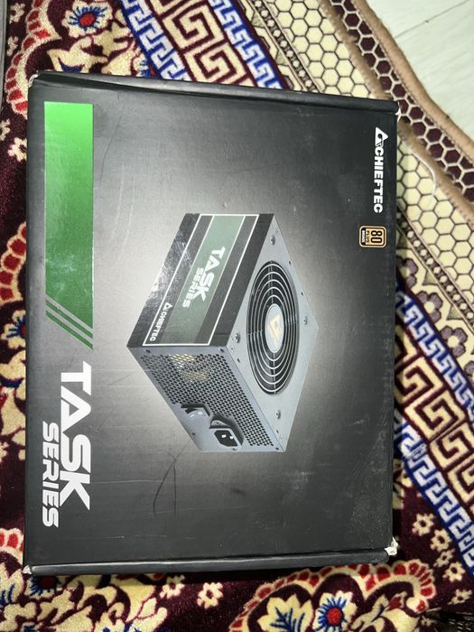 Блок питание 500 вт от chieftak tps 500-s