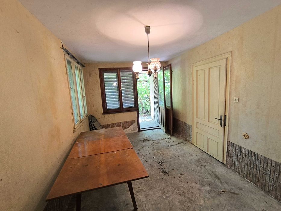 Продава се Къща в с. Тияновци, Област Видин - 320 кв.м за 76 €/кв.м - Снимка #4