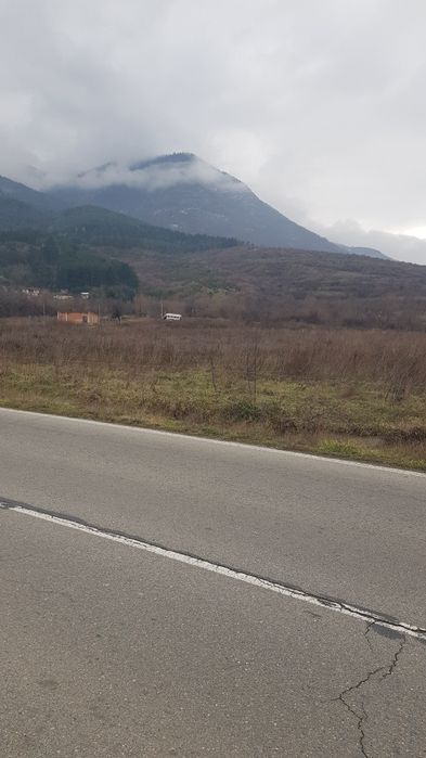 Продава парцел в гр.Дупница под Бистрица