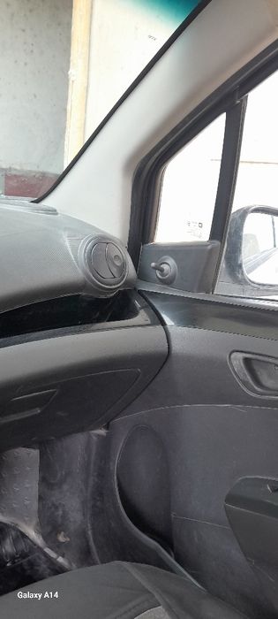 Spark 2011 yil sotiladi