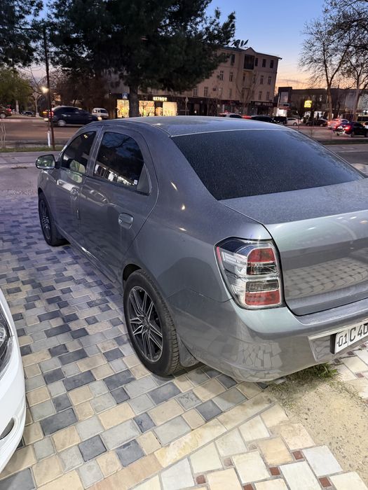 Kobalt Midnight Nasiya savdoga beriladi