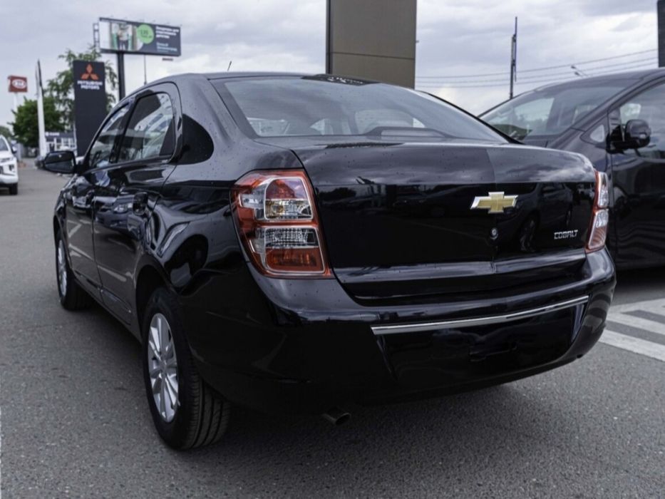 Комфортные поездки по Узбекистану на новом автомобиле с большим багажо