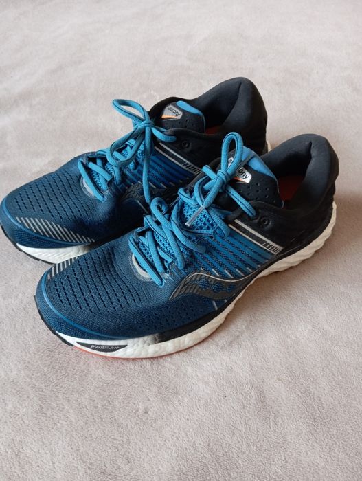 Saucony Triumph 17, marimea 44