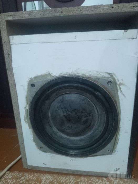 Subwoofer sotiladi