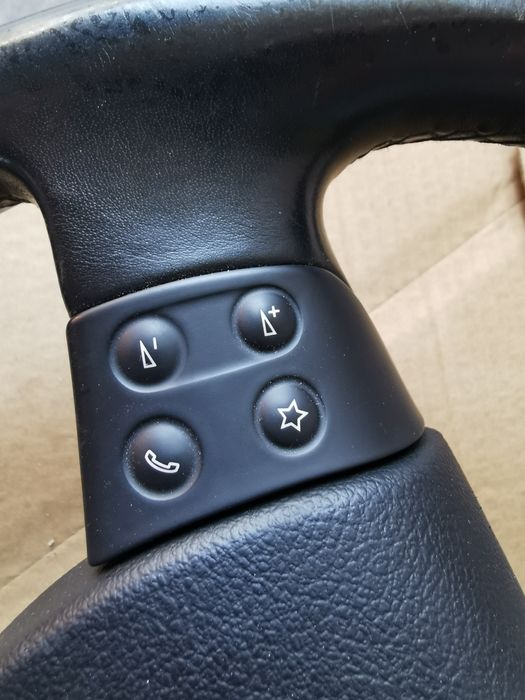 Volan piele cu comenzi vw golf 5 Passat jetta scirocco