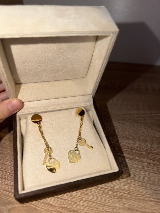 Cercei tiffany & co inimioară și cheie cu cristale micuțe