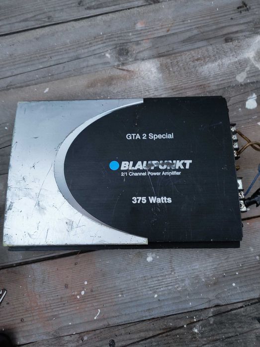 Усилвател за автомобил