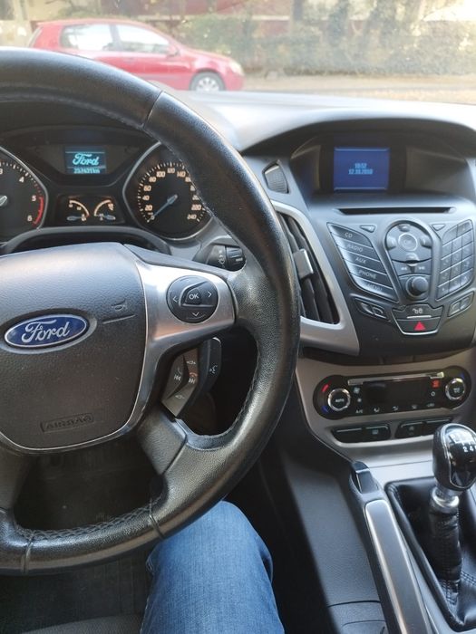FORD Focus 2011 — imagine 4