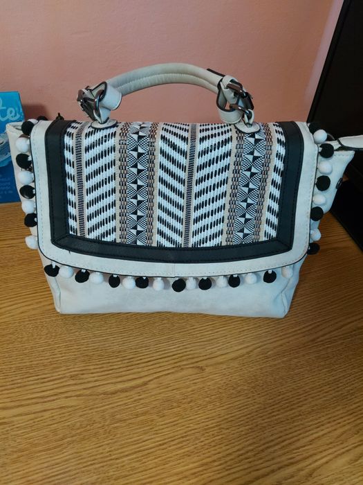 Geanta dama  alba