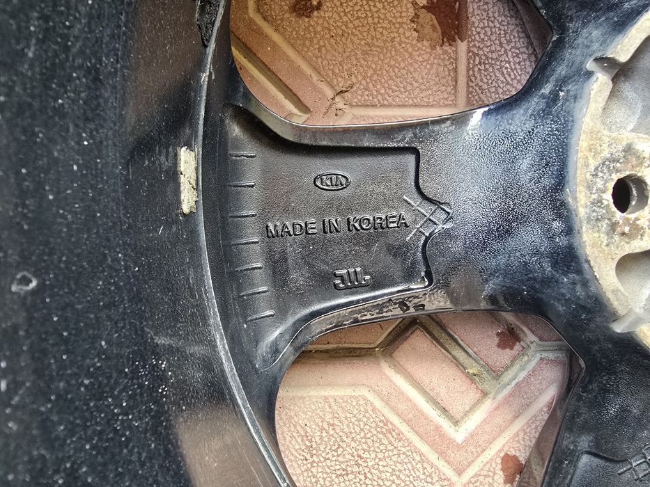 Продам диск на Kia K5