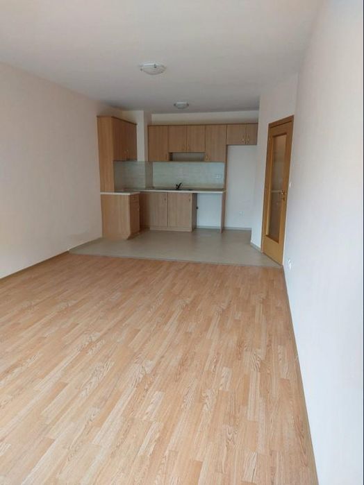 Дава се под наем Тристаен апартамент в София, Белите брези - 113 кв.м за 650 € - Снимка #3