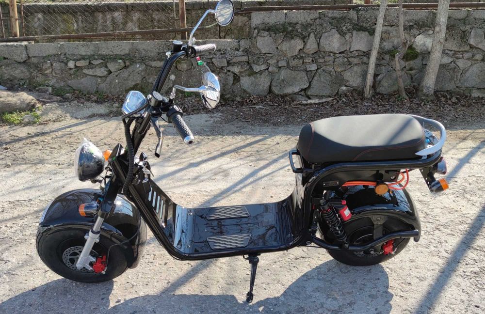 Електрически скутер EcoWay Чопър HR8-1 12A/h батерия черен