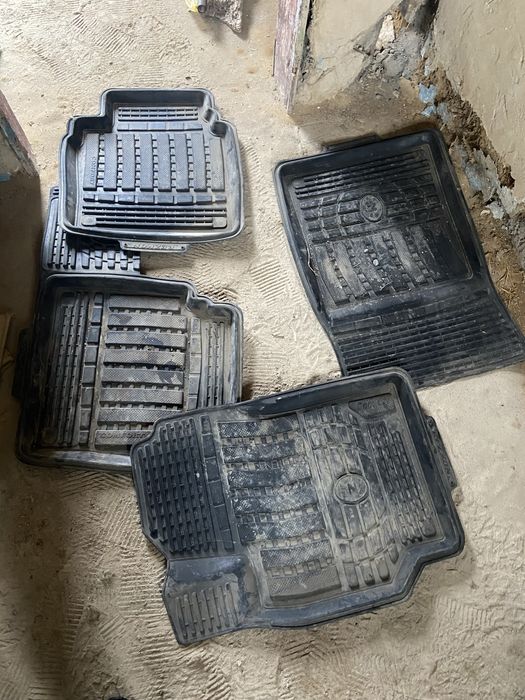 Полики для форд машина