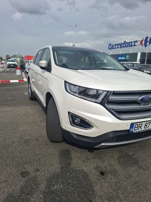 Ford Edge Titanium