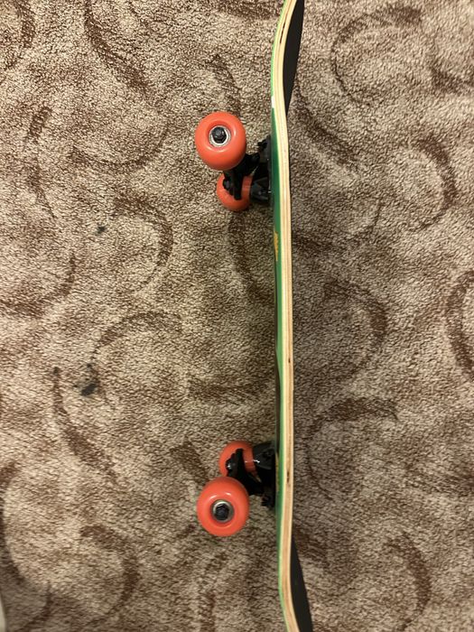 Skate board dechatlon