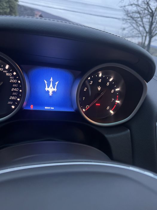Maserati Ghibli SQ4 2014