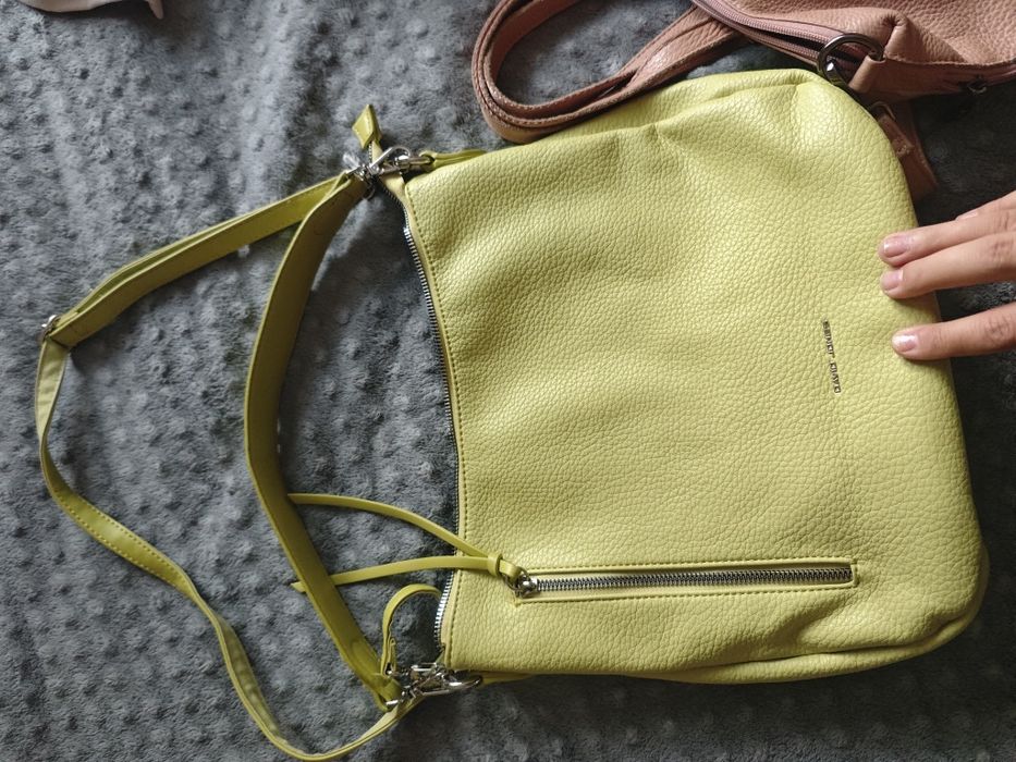 Сумки в идеальном состоянии кожаные