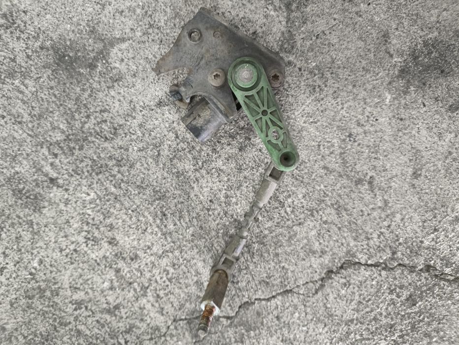 Нивомер за окачване за Audi A8 D4