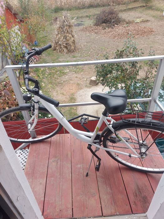 Vând bicicleta în stare foarte bună