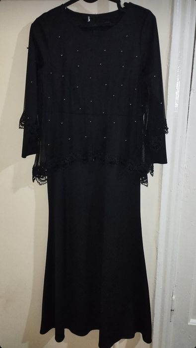 Chiroyli va nafis ko'ylak