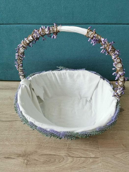 Кошница за различни поводи - подаръци, кръщене, чествания