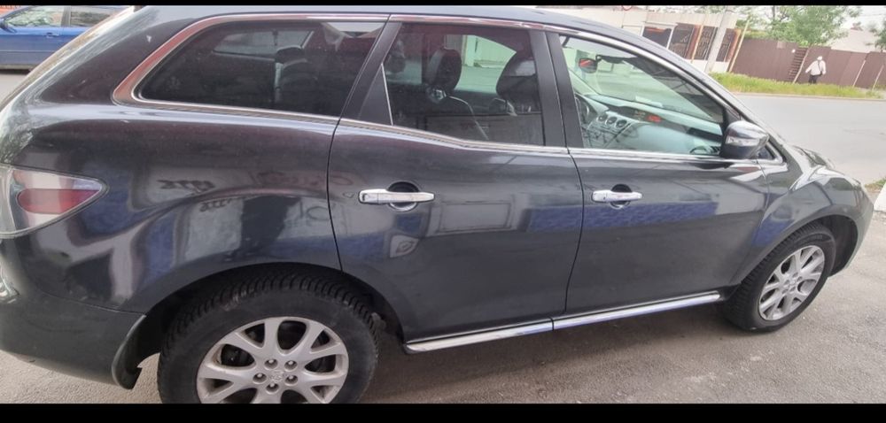 MAZDA CX-7 2011