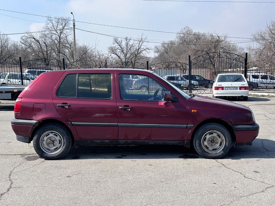 Гольф 3 сатылады