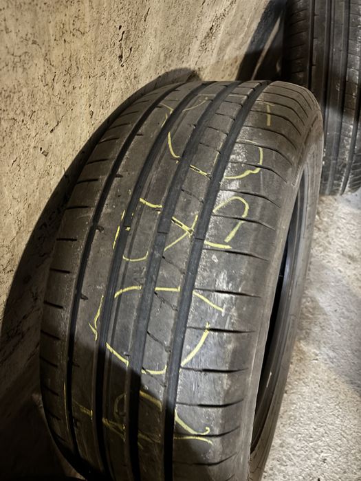 Летни гуми Dunlop 275/55/19 дот21