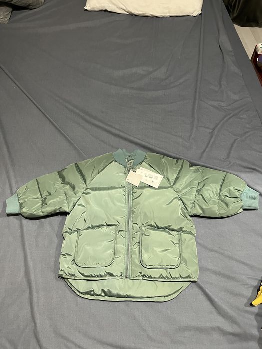 Куртки зара с германини новые унисекс на  3 5 лет