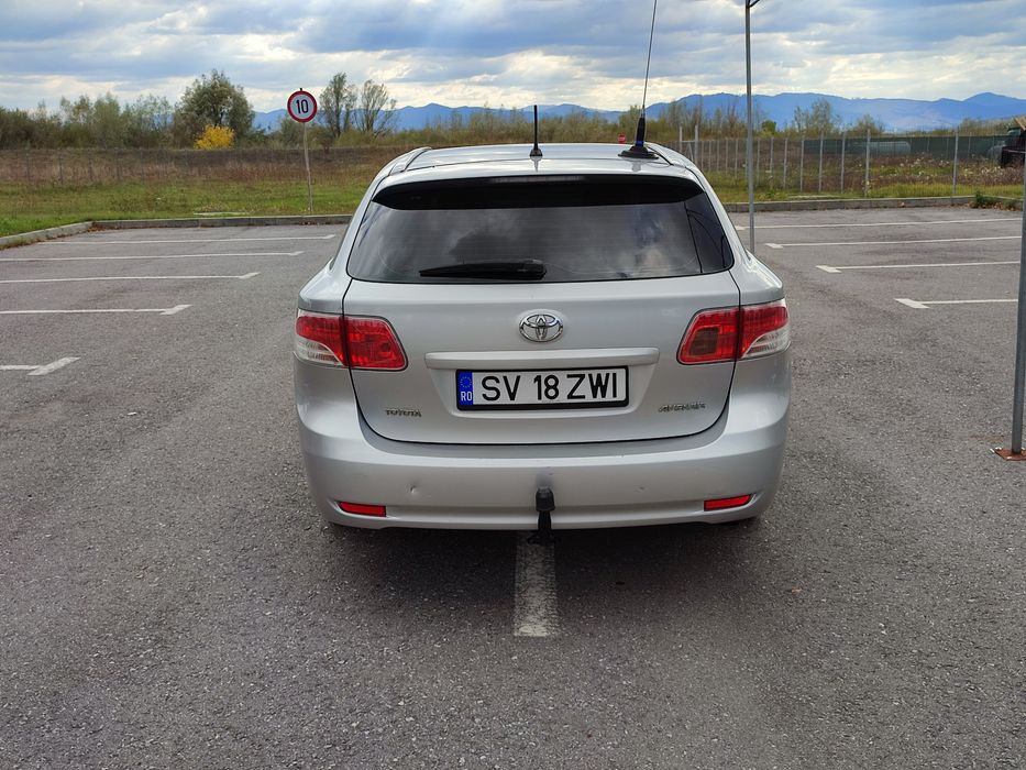 TOYOTA Avensis 2010 — imagine 4