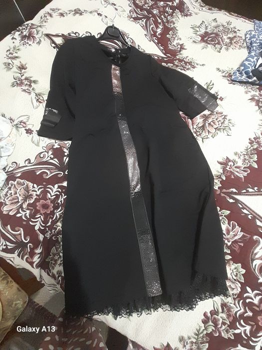 Продам трикотажные платья