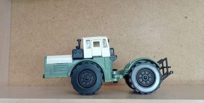 Модель К 700 СССР в масштабе 1/43.