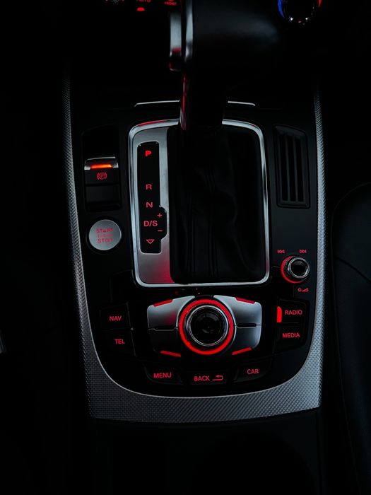 AUDI A4 2.0 TFSI 8ZF Quattro