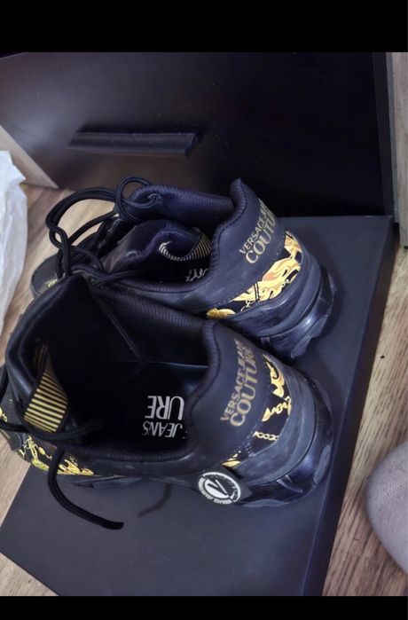 Adidasi versace jeans couture