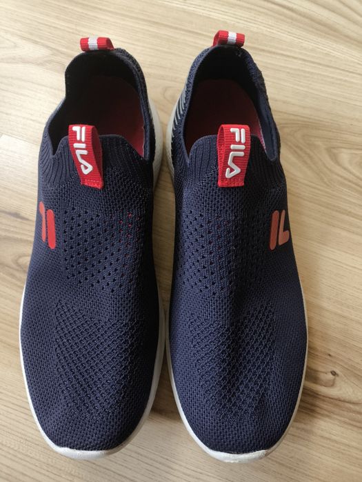 Много леки маратонки FILA